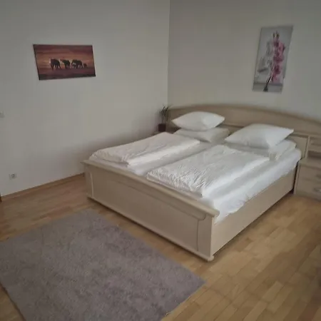 Sofia 3*